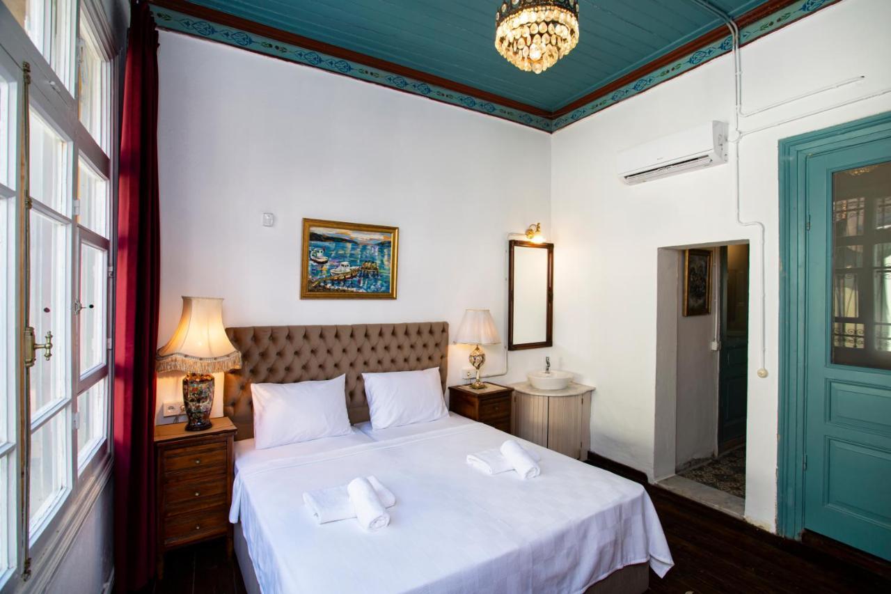 Mansion With Lemon Tree Apartment อิซมีร์ ภายนอก รูปภาพ