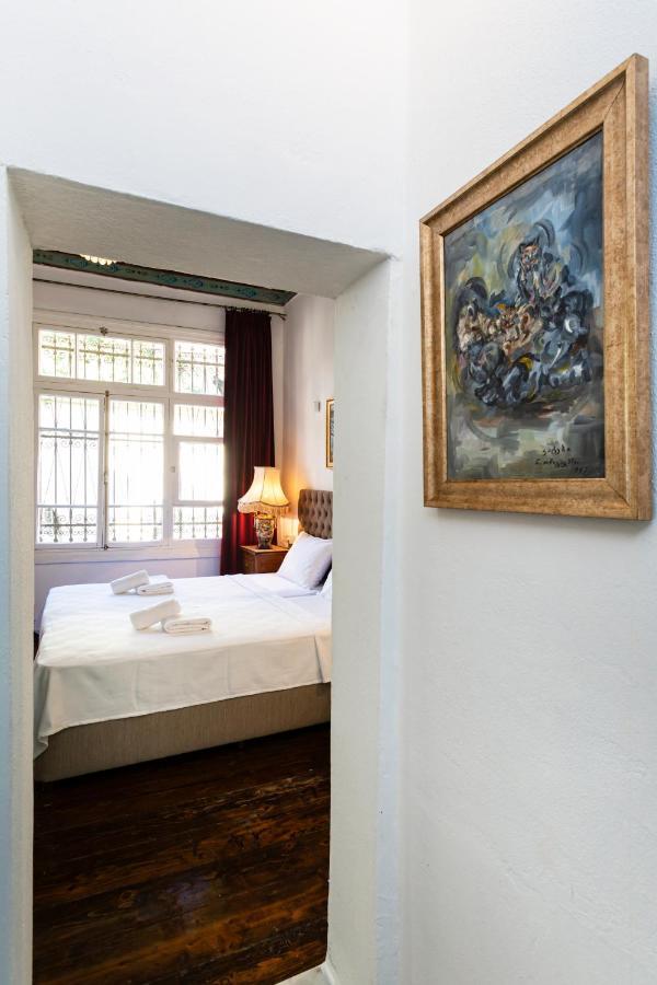 Mansion With Lemon Tree Apartment อิซมีร์ ภายนอก รูปภาพ