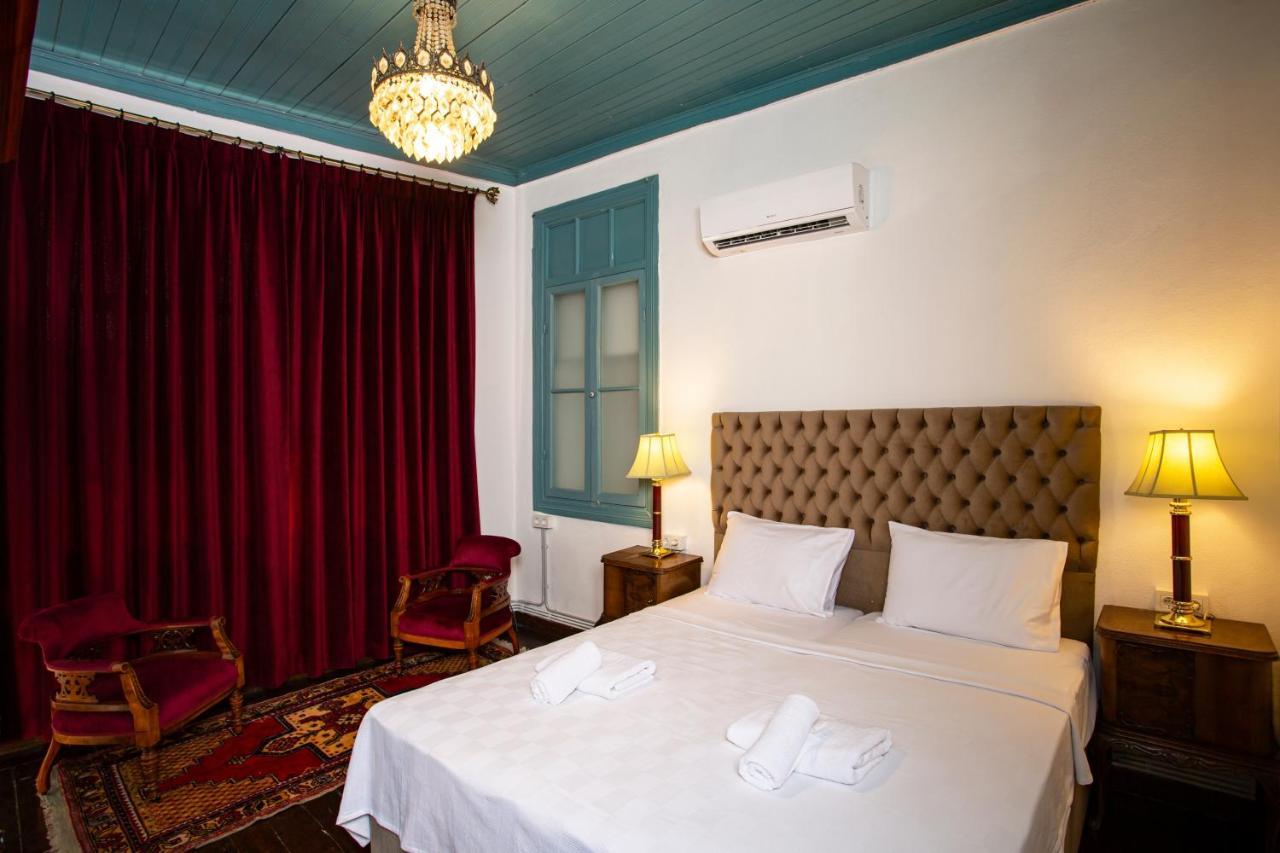 Mansion With Lemon Tree Apartment อิซมีร์ ภายนอก รูปภาพ