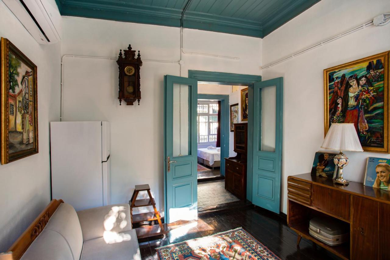 Mansion With Lemon Tree Apartment อิซมีร์ ภายนอก รูปภาพ